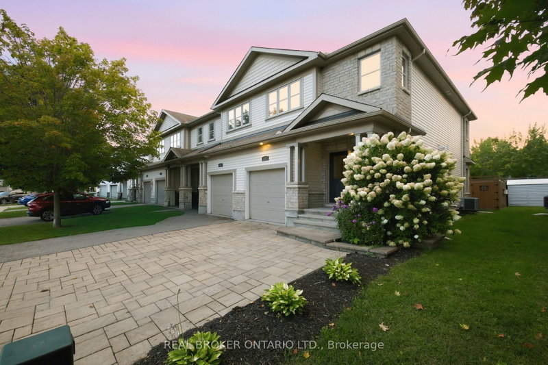 24 Hackberry Trail