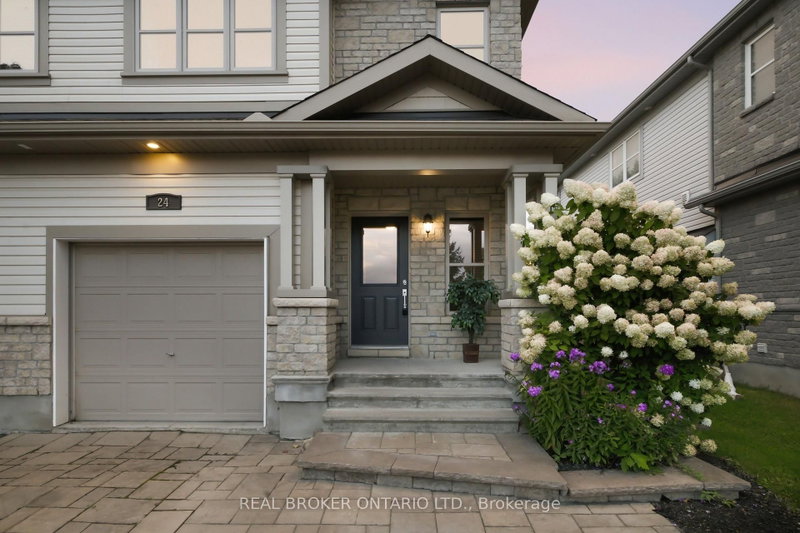 24 Hackberry Tr photo 4