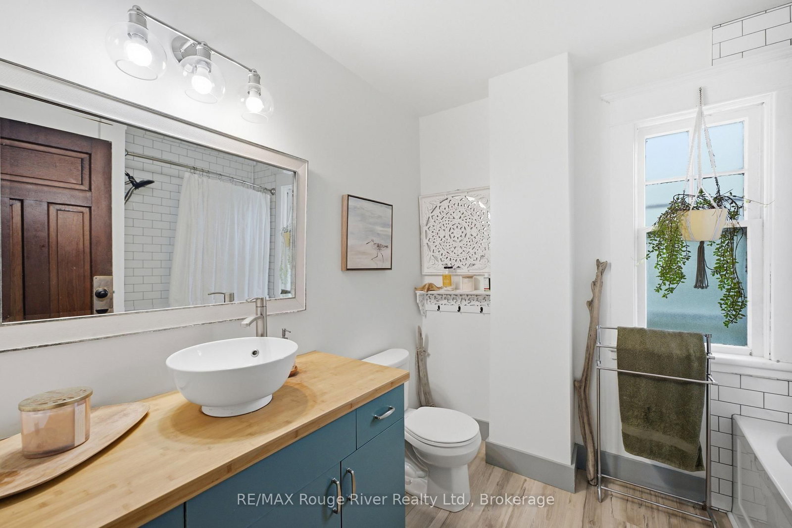 9313 Burwash Road W • Hamilton Township, ON photo 29