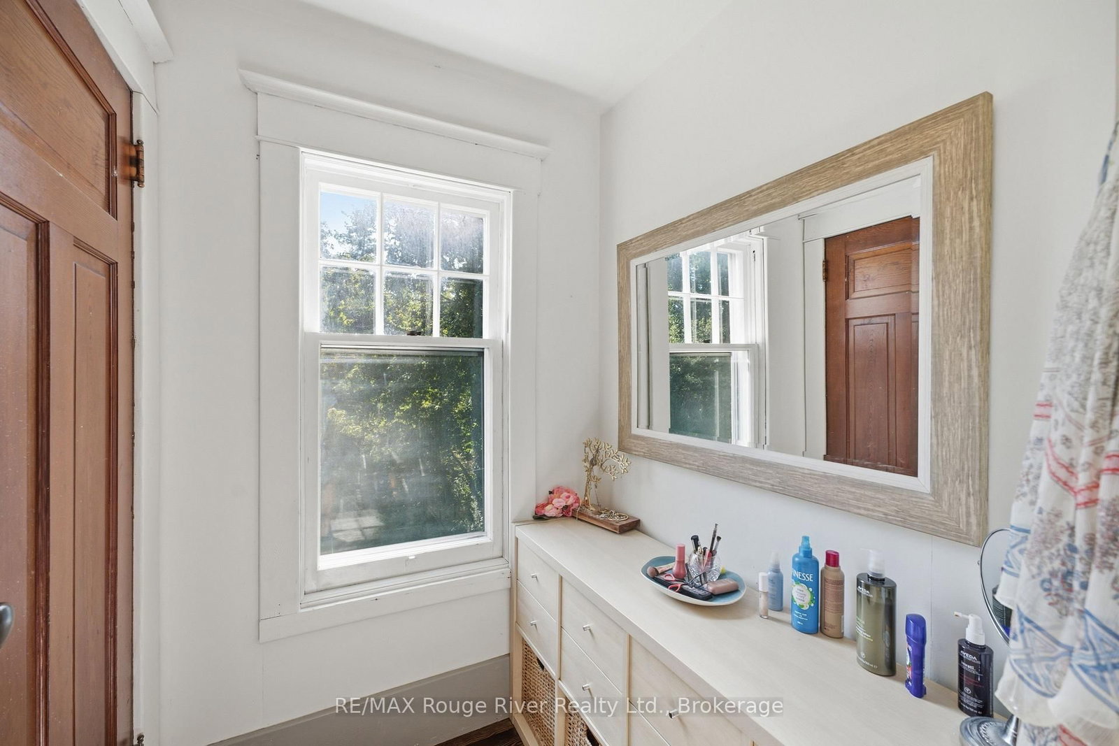9313 Burwash Road W • Hamilton Township, ON photo 30
