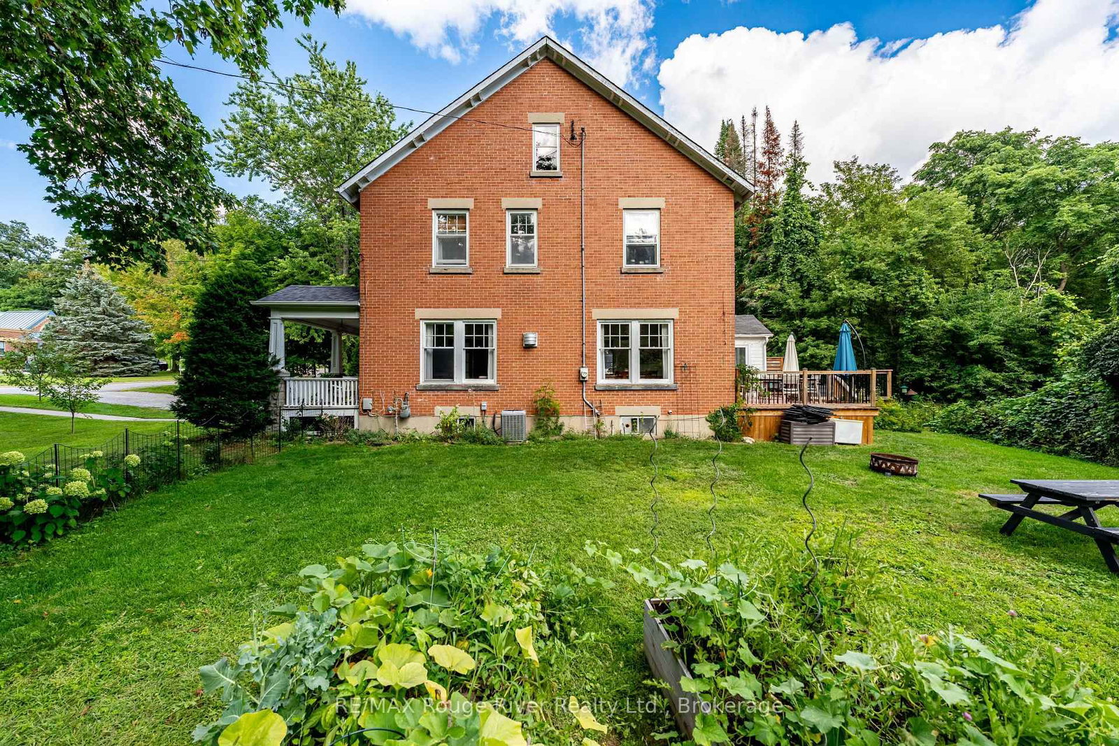 9313 Burwash Road W • Hamilton Township, ON photo 38