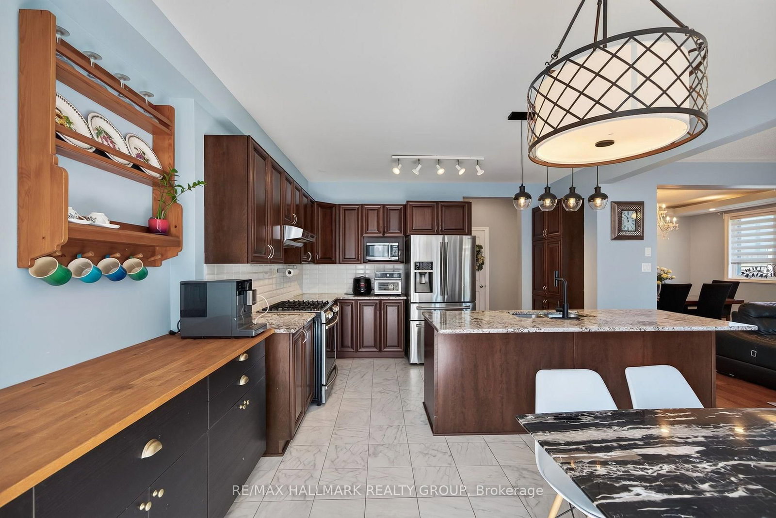220 Enclave Walk • Ottawa, ON photo 19