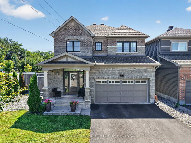 220 Enclave Walk