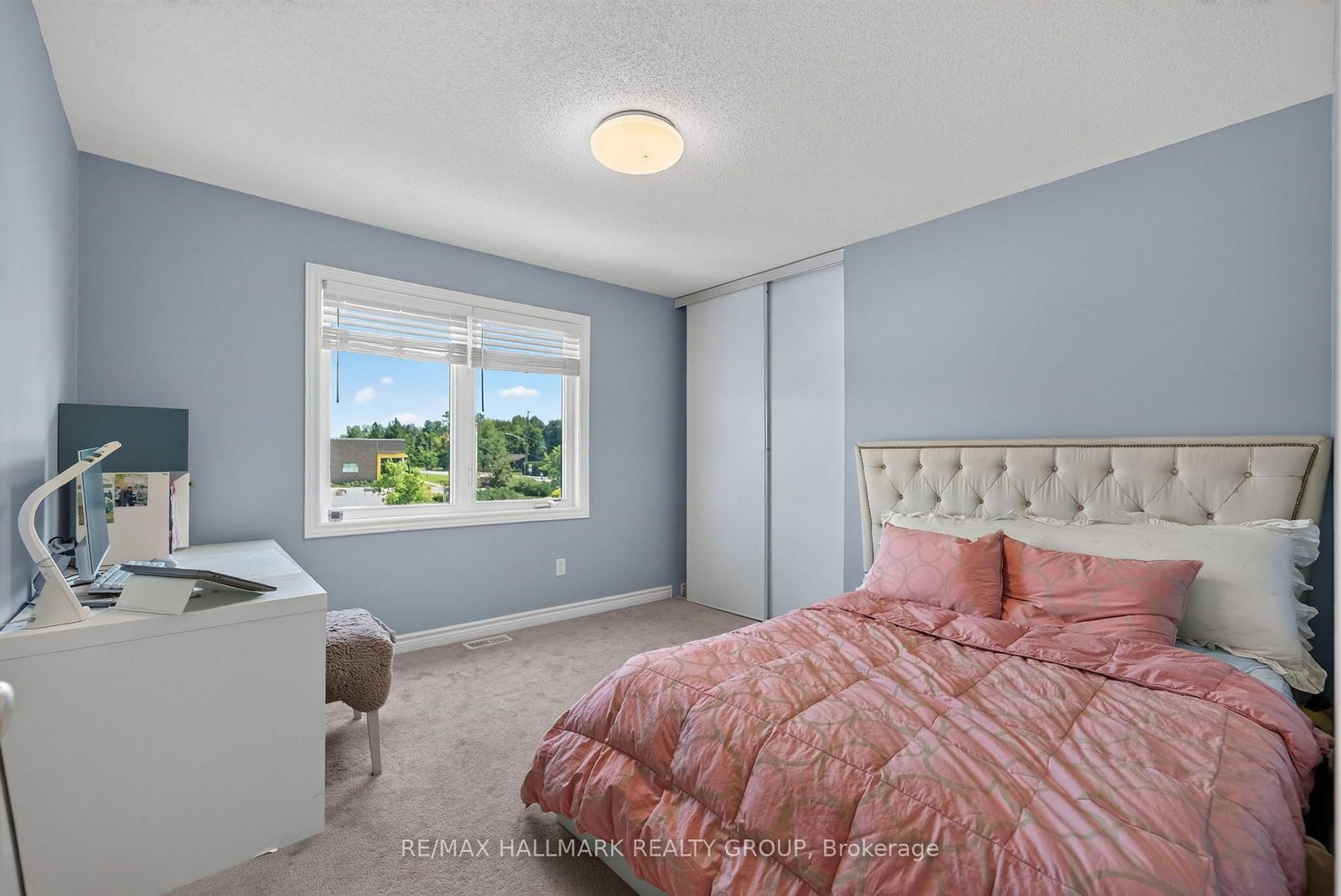220 Enclave Walk • Ottawa, ON photo 34