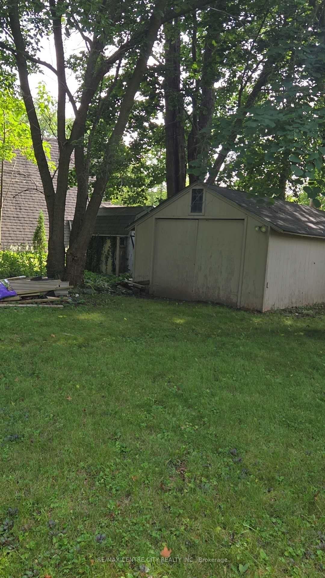 20863 WYE Creek Drive • Thames Centre, ON photo 32