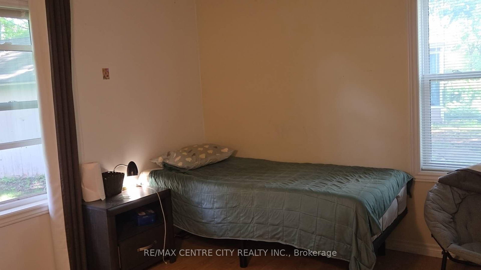 20863 WYE Creek Drive • Thames Centre, ON photo 8