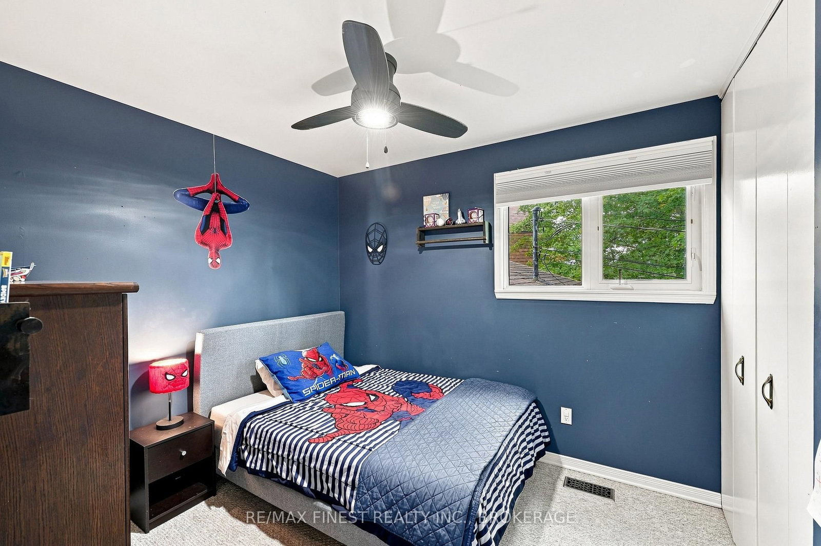 907 Pembridge Crescent • Kingston, ON photo 21