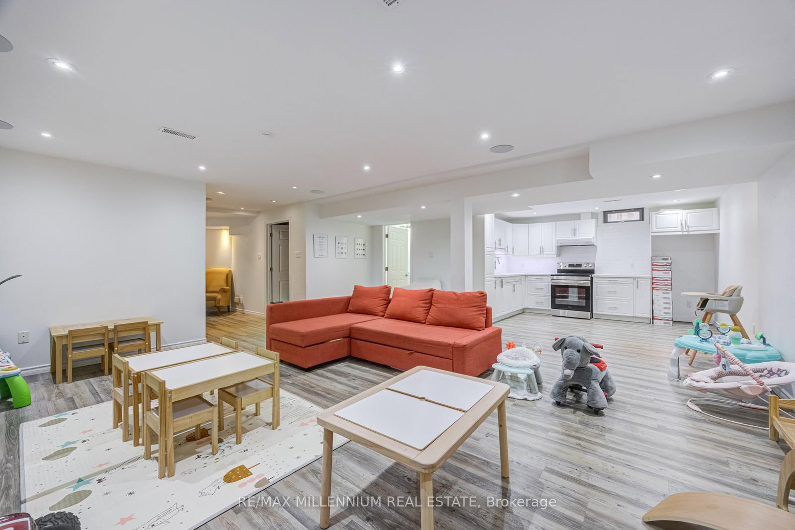 96 Windwood Drive • Hamilton, ON photo 32