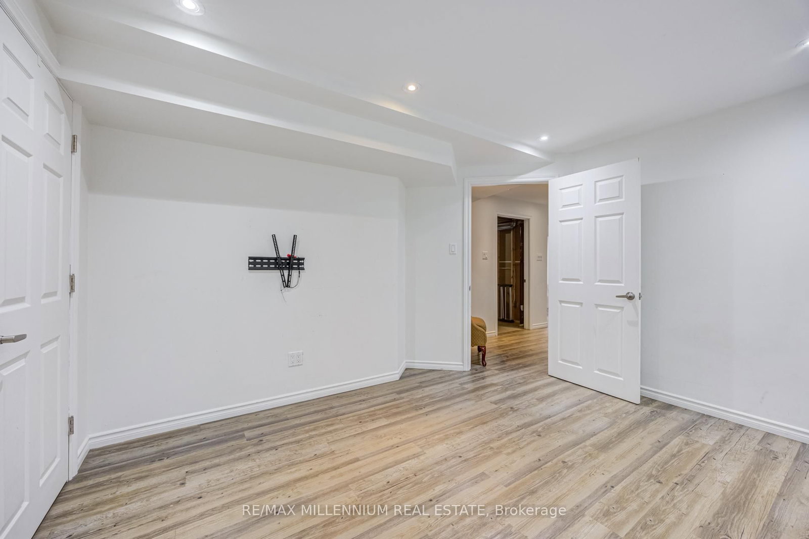 96 Windwood Drive • Hamilton, ON photo 39