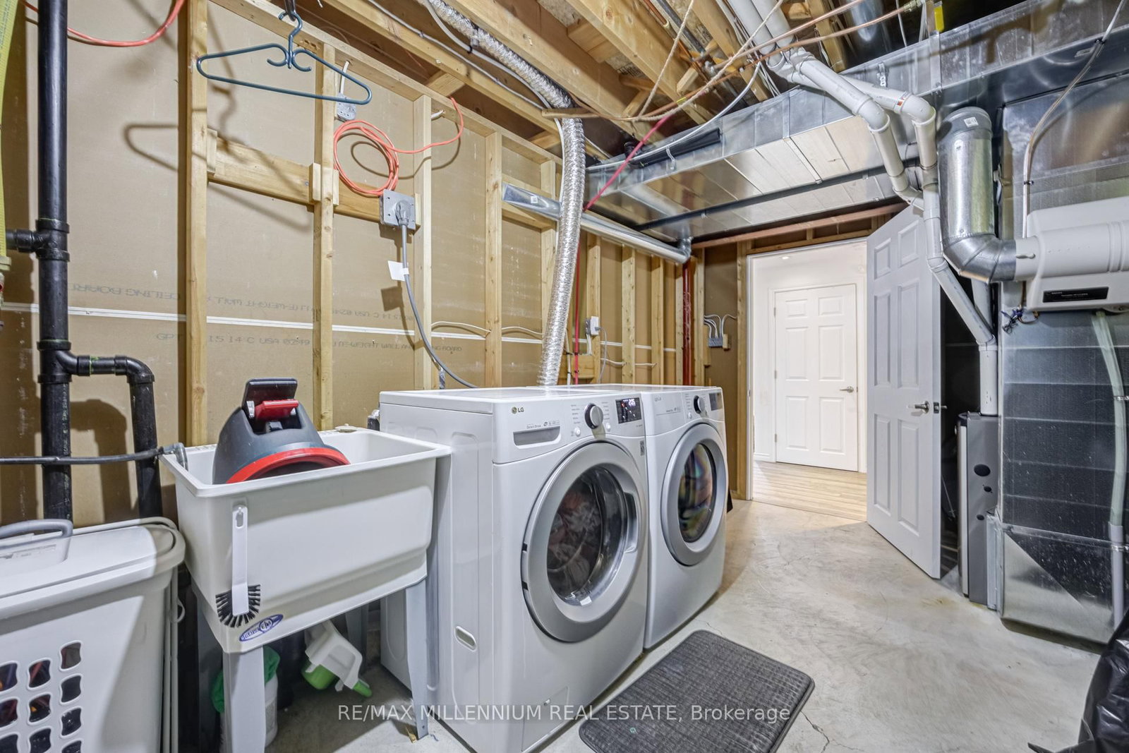 96 Windwood Drive • Hamilton, ON photo 41