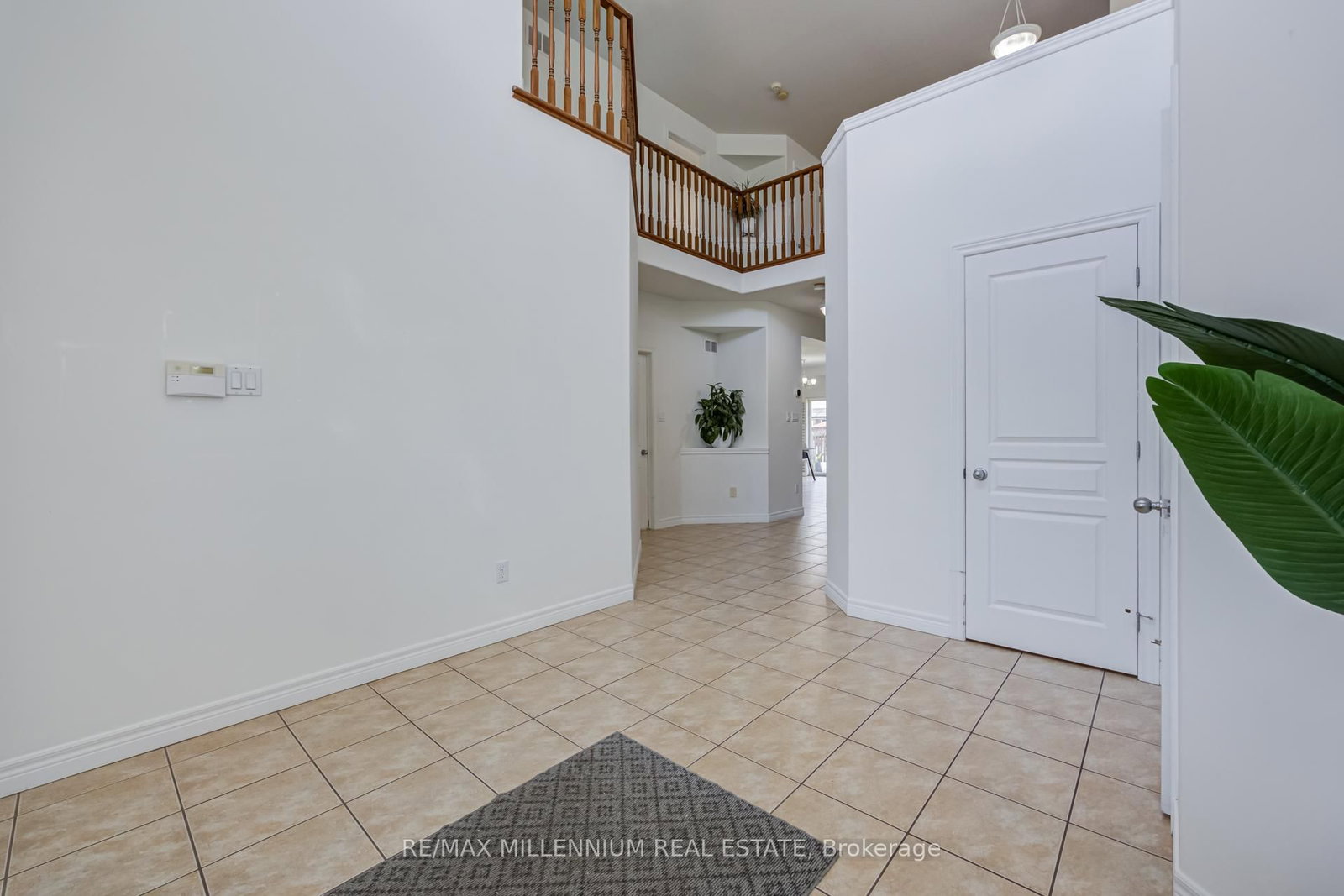 96 Windwood Drive • Hamilton, ON photo 6