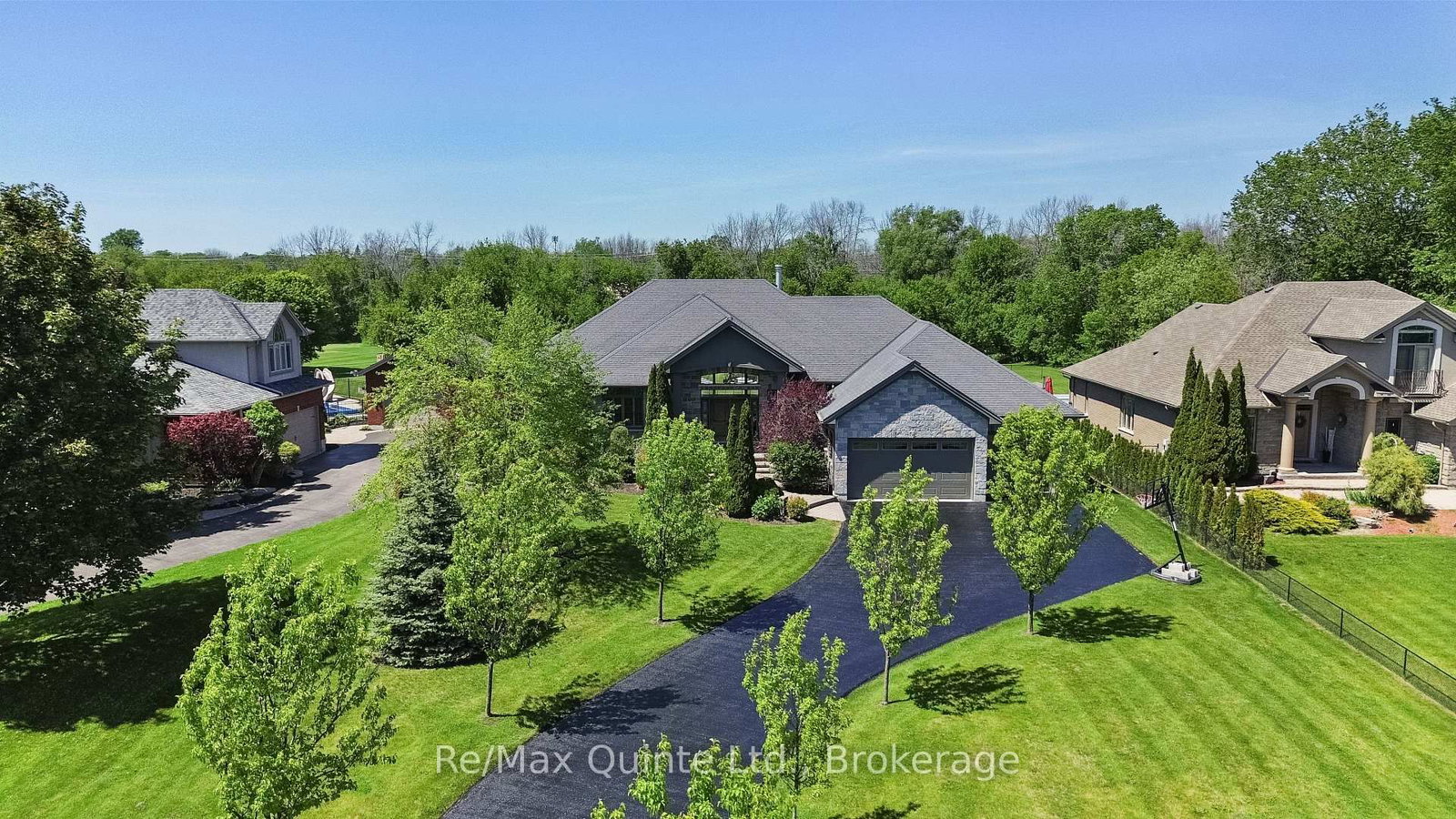 54 Settlers Landing Drive • Quinte West, ON photo 4