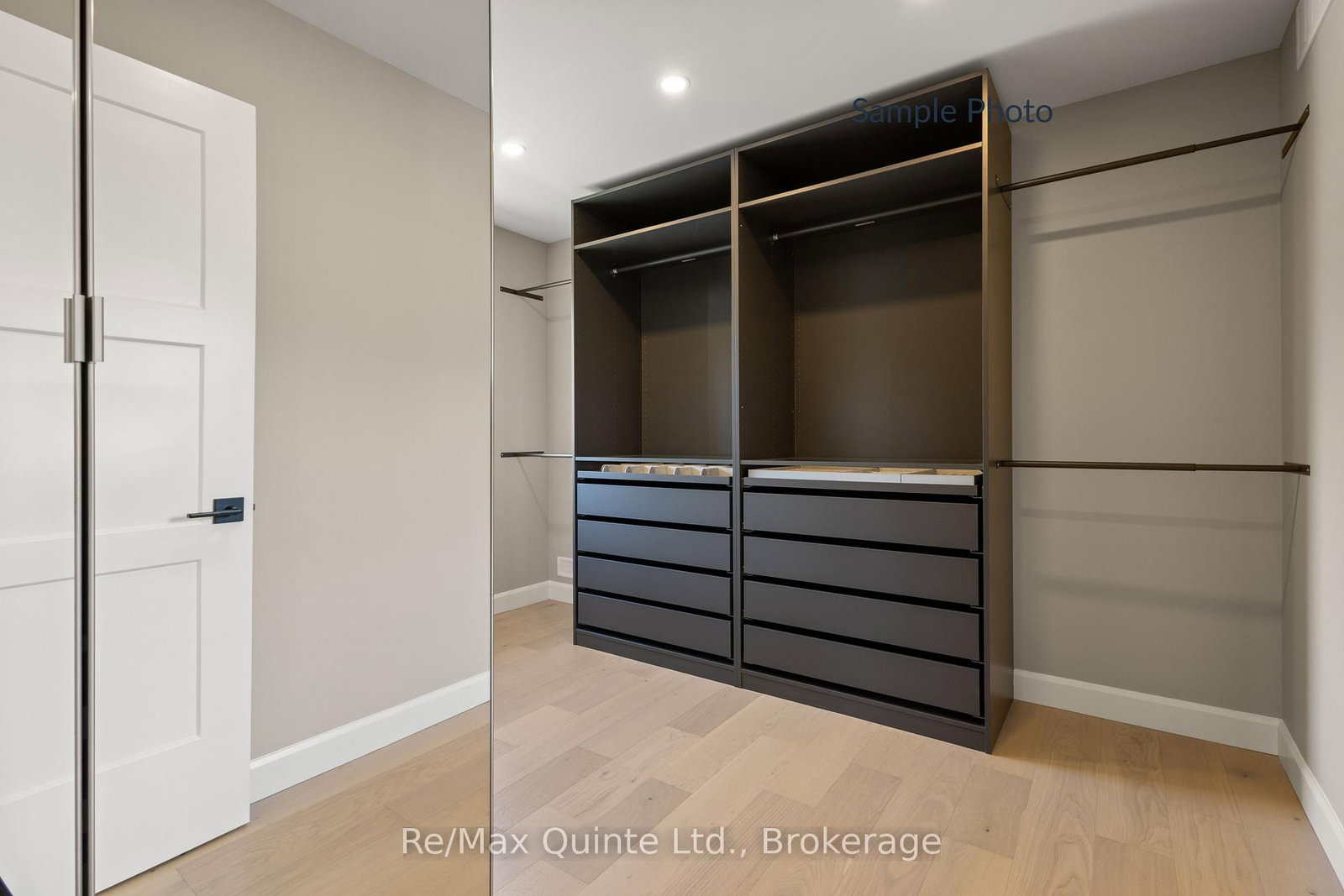 10 Stinson Avenue • Belleville, ON photo 21
