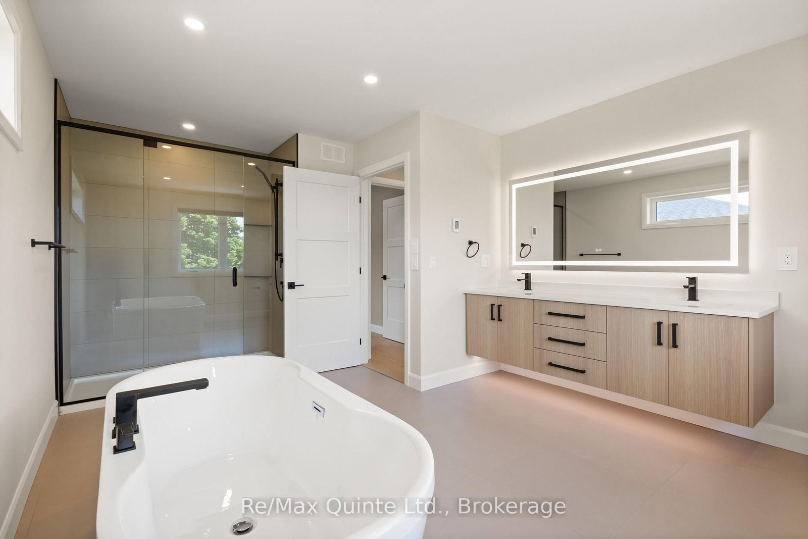 12 Stinson Avenue • Belleville, ON photo 34