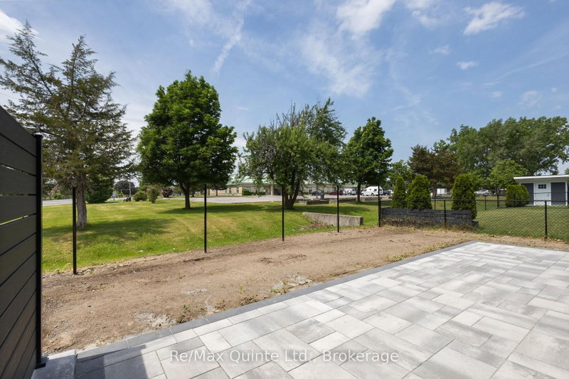 12 Stinson Ave photo 5