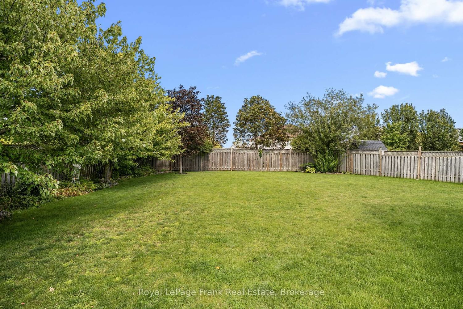 18 Matthews Court • Peterborough, ON photo 41