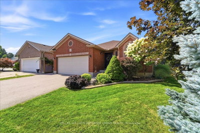 900 Keewatin Place • Kitchener, ON photo 3