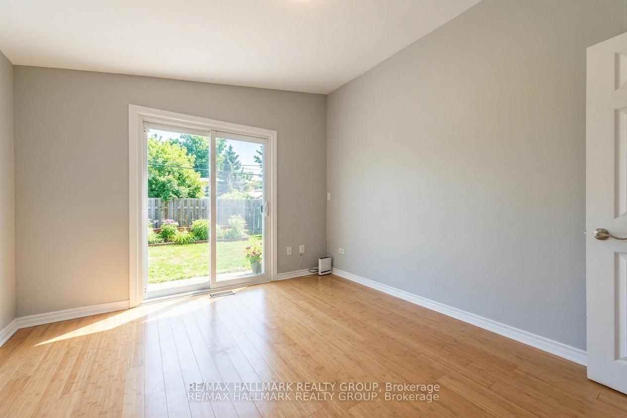 2223 Halifax Drive • Ottawa, ON photo 24