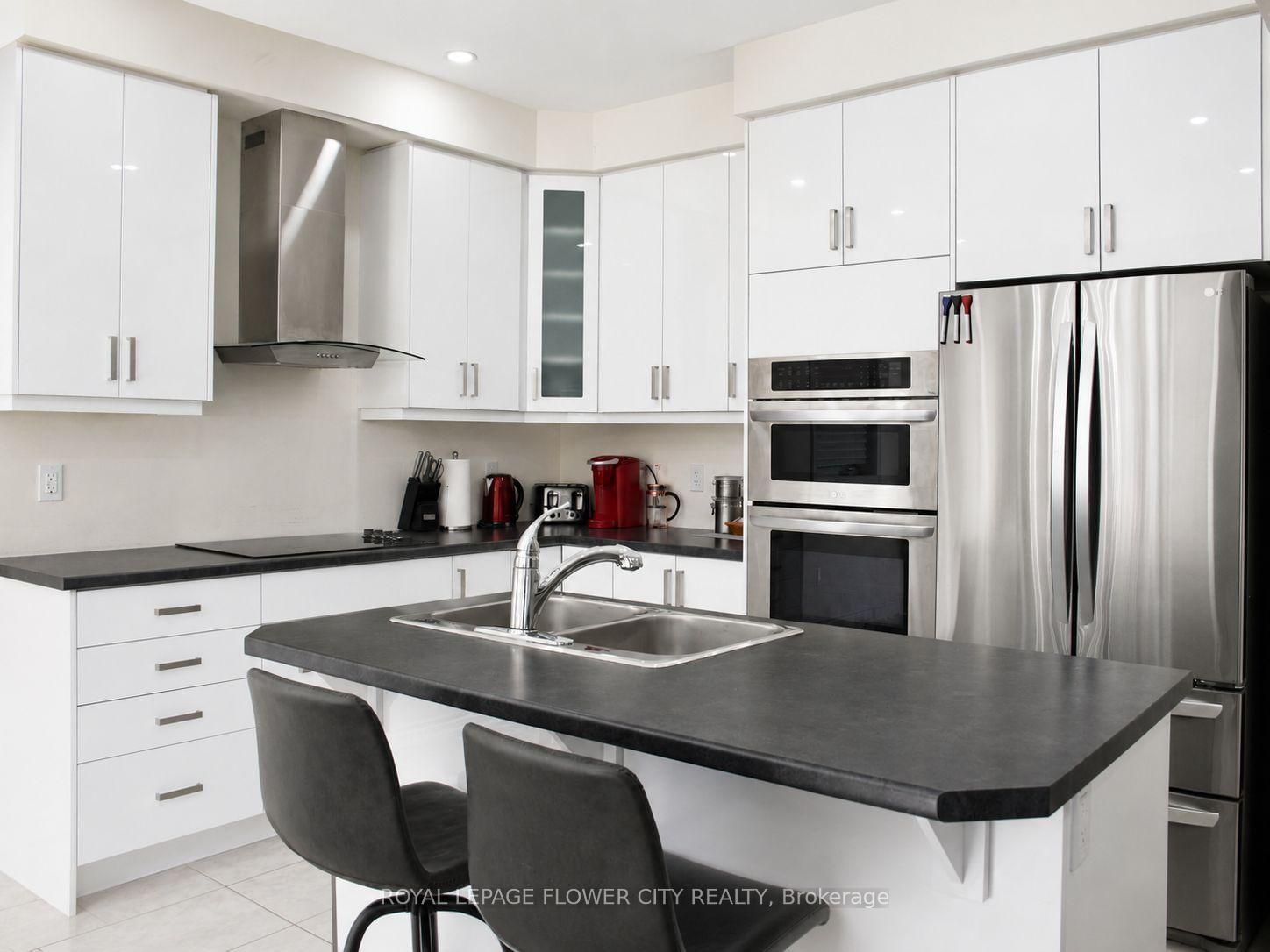 18 Jenner Drive • Brant, ON photo 13