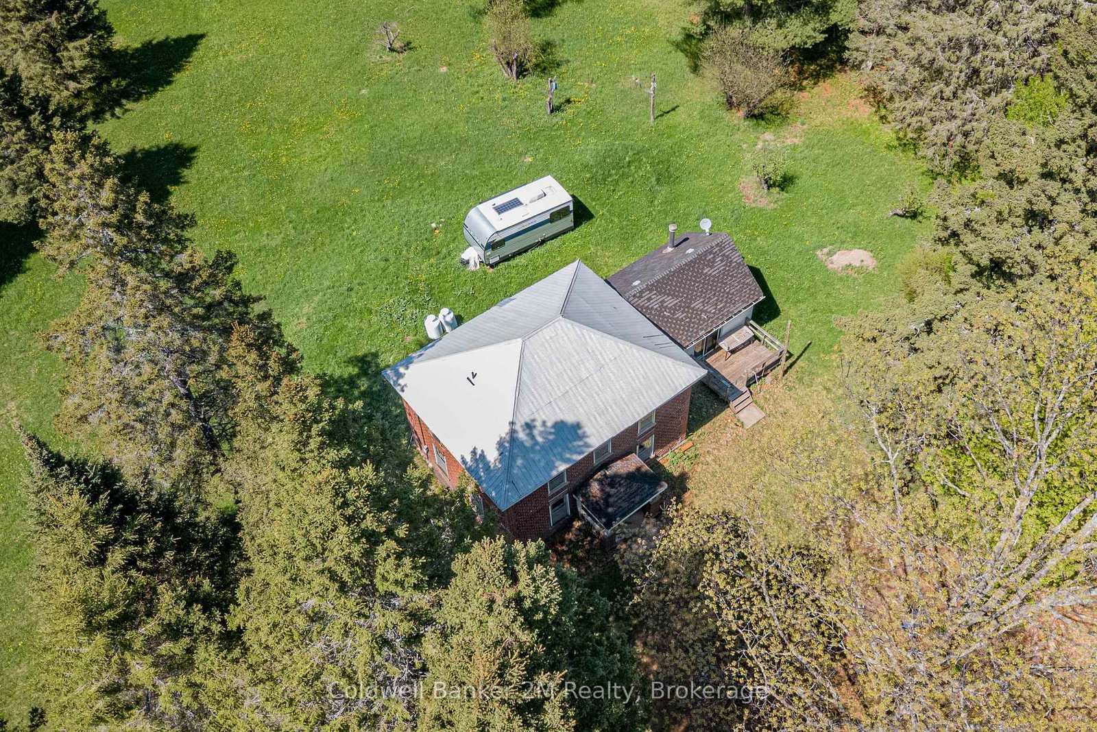 18917 Highway 118 • Highlands East, ON photo 27