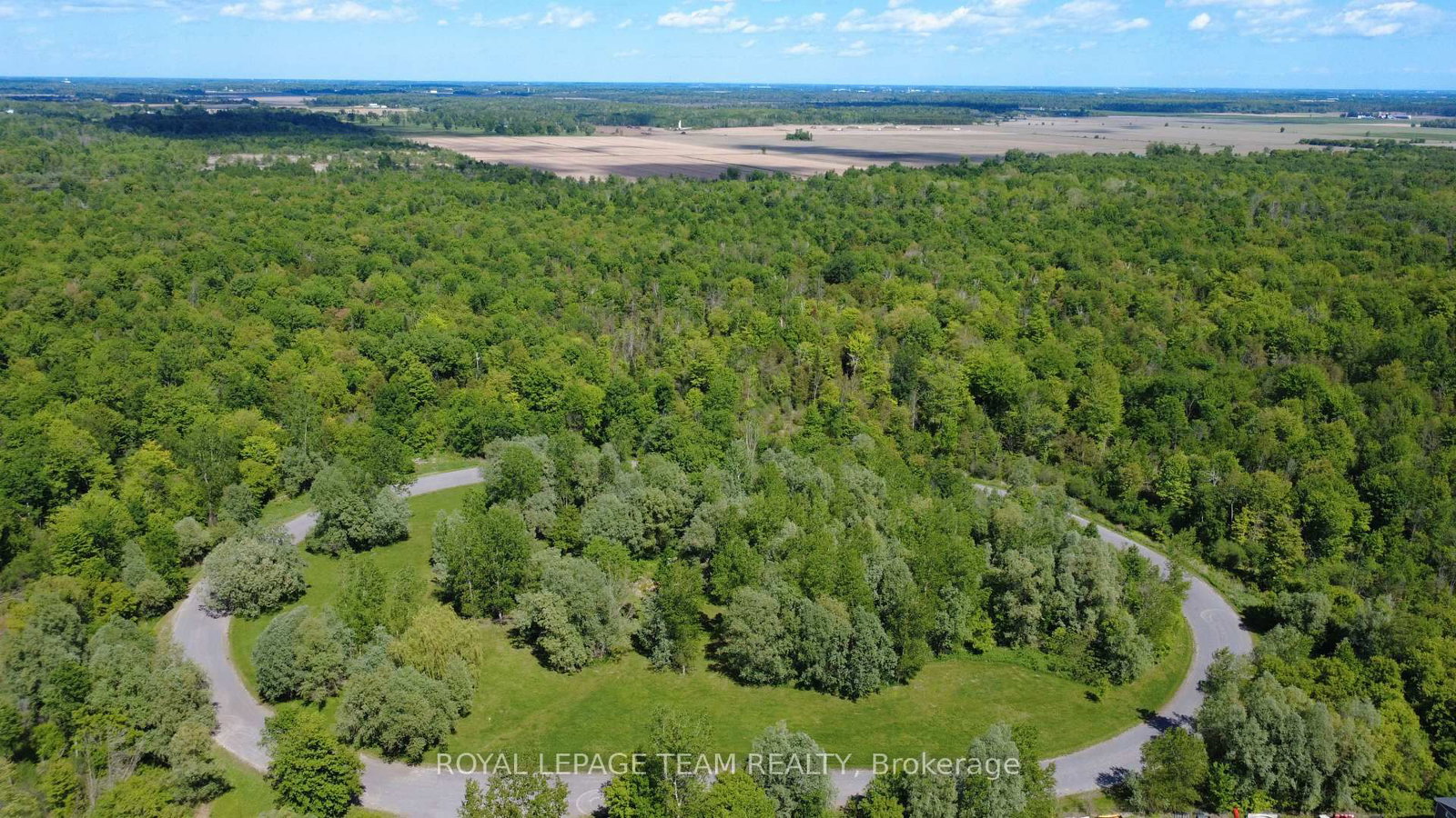 2867 Stagecoach Road • Osgoode, ON photo 2
