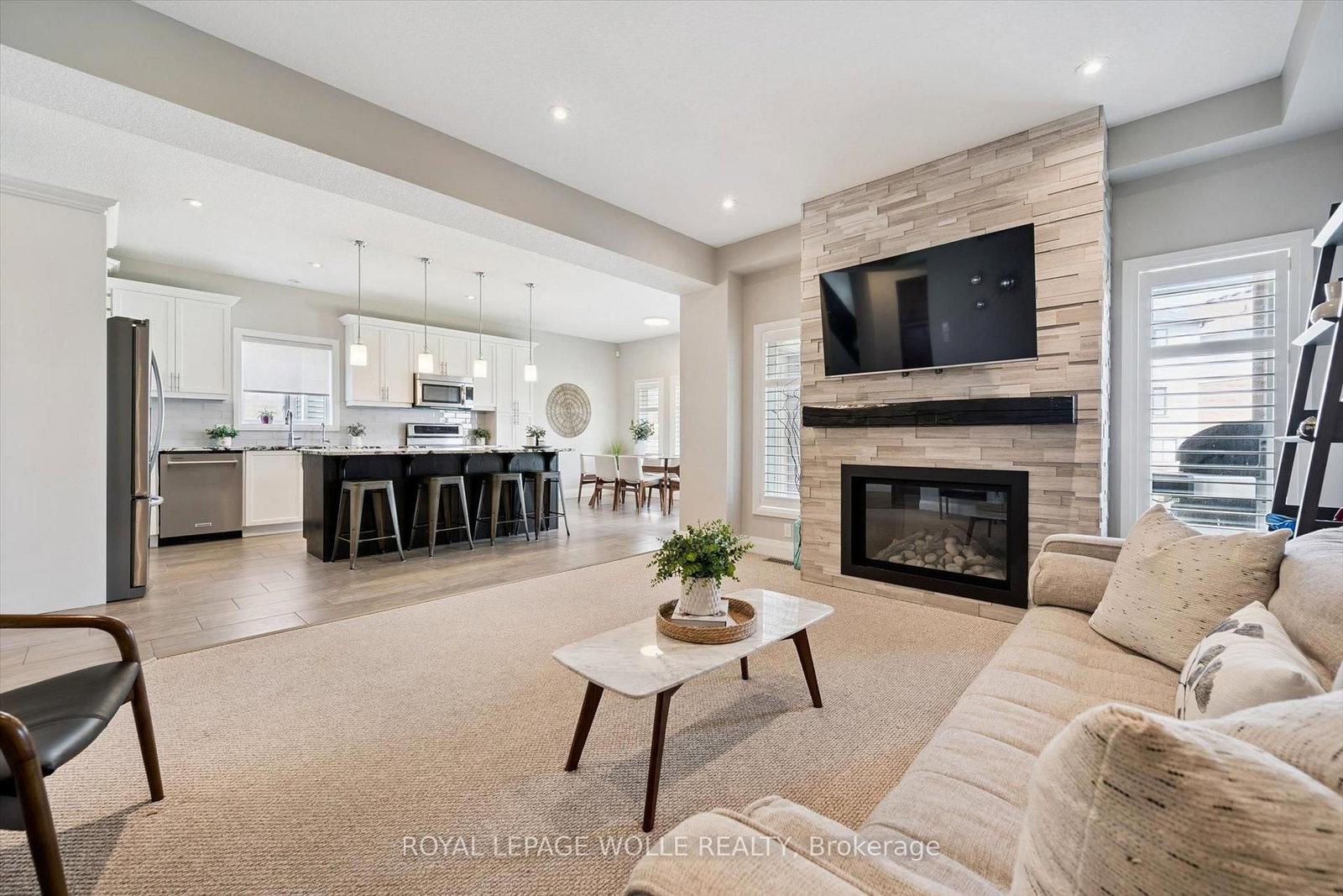 941 Eden Oak Court • Kitchener, ON photo 12