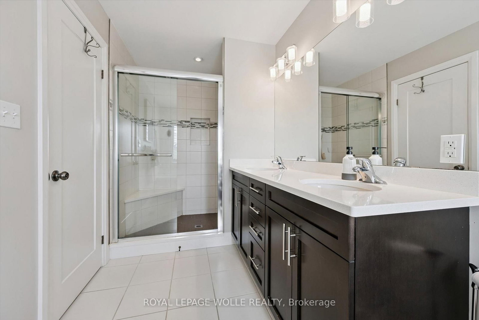 941 Eden Oak Court • Kitchener, ON photo 27