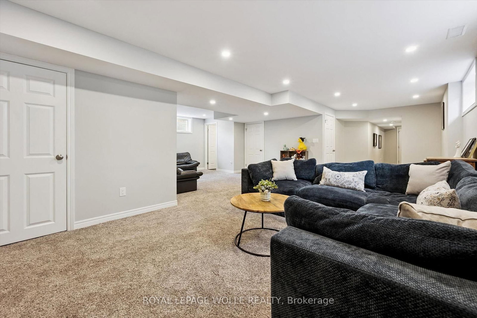 941 Eden Oak Court • Kitchener, ON photo 36