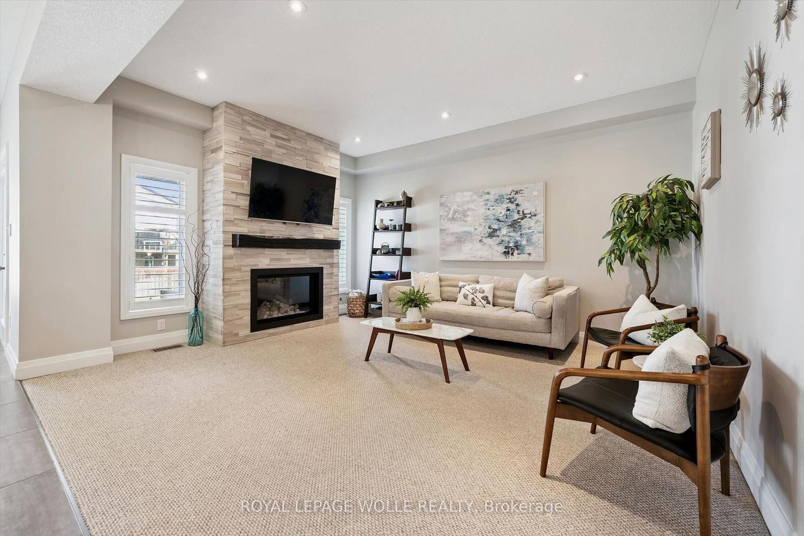 941 Eden Oak Court • Kitchener, ON photo 9