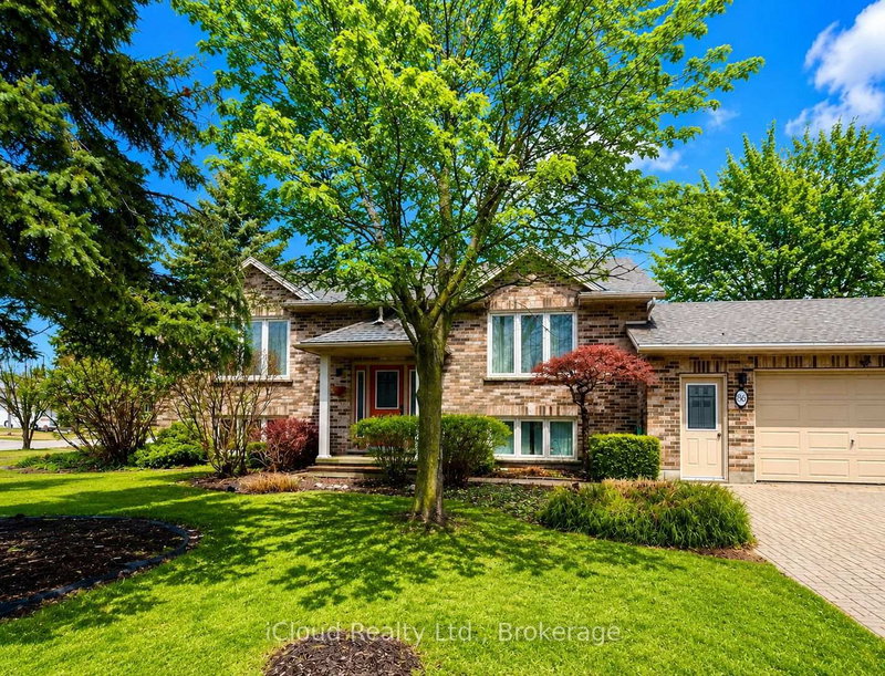 86 Glendale Drive E