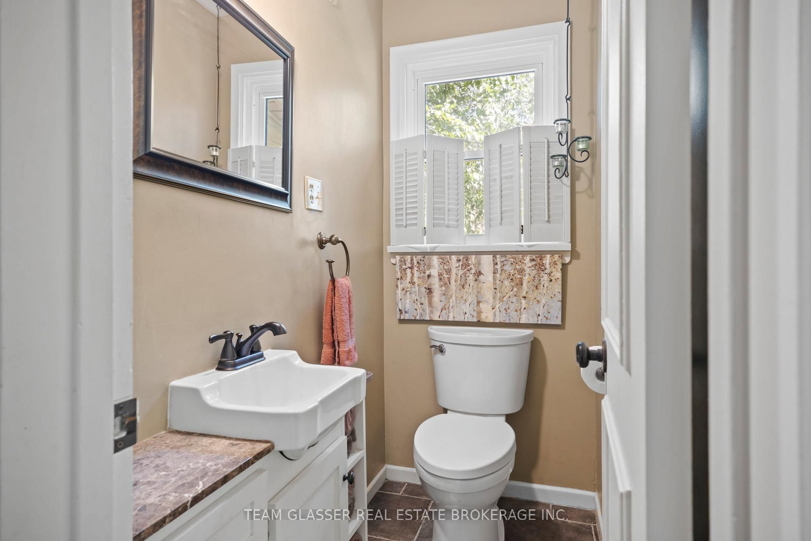 20 Parkview Drive • St. Thomas, ON photo 10