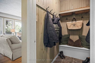20 Parkview Drive • St. Thomas, ON photo 3