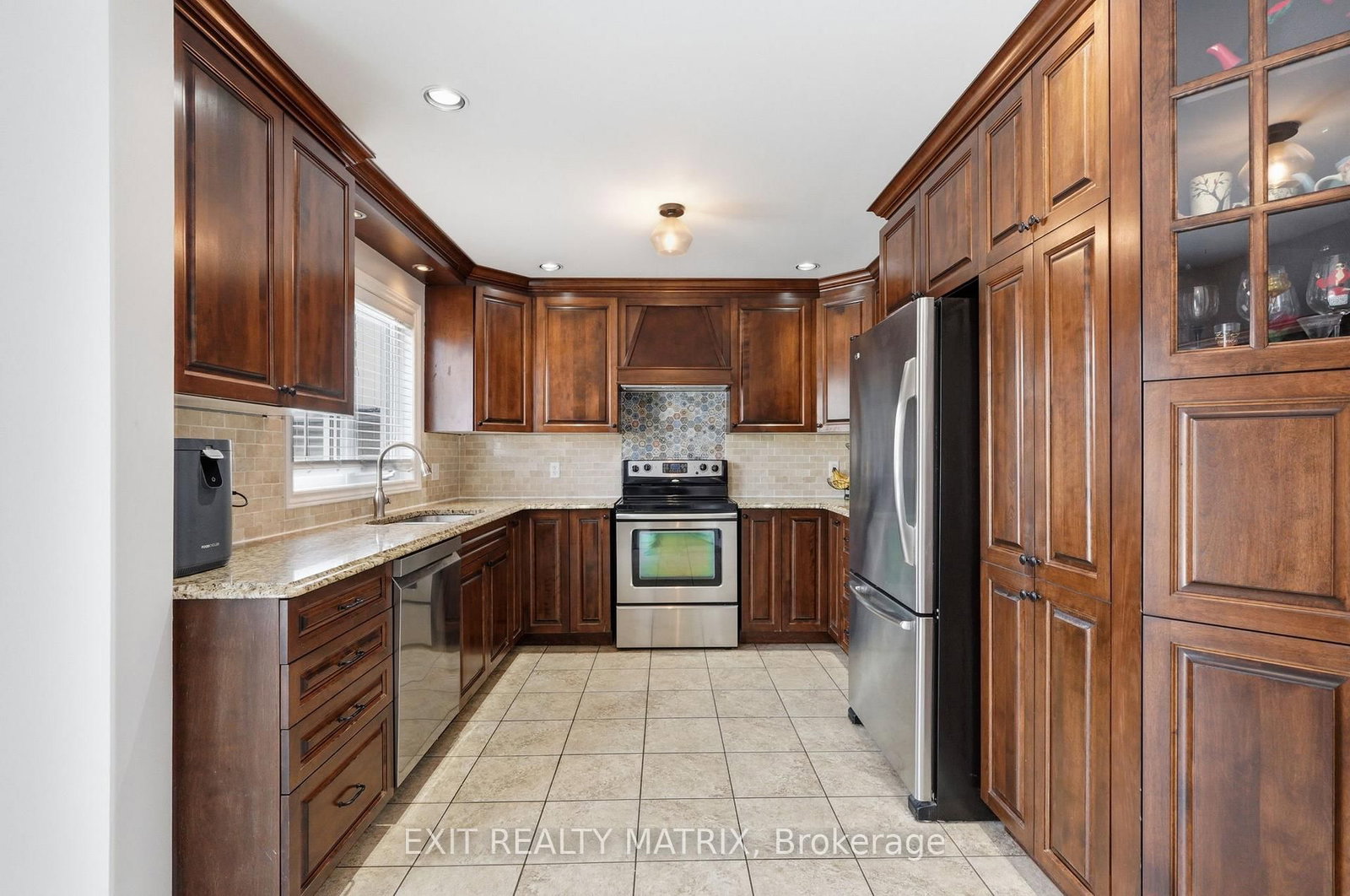 388 Quartz Avenue • Clarence-Rockland, ON photo 12