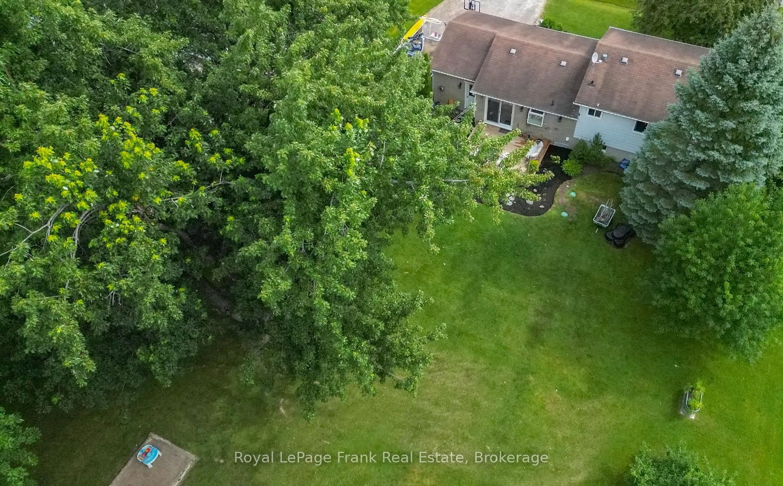 10 Chickadee Court • Kawartha Lakes, ON photo 26