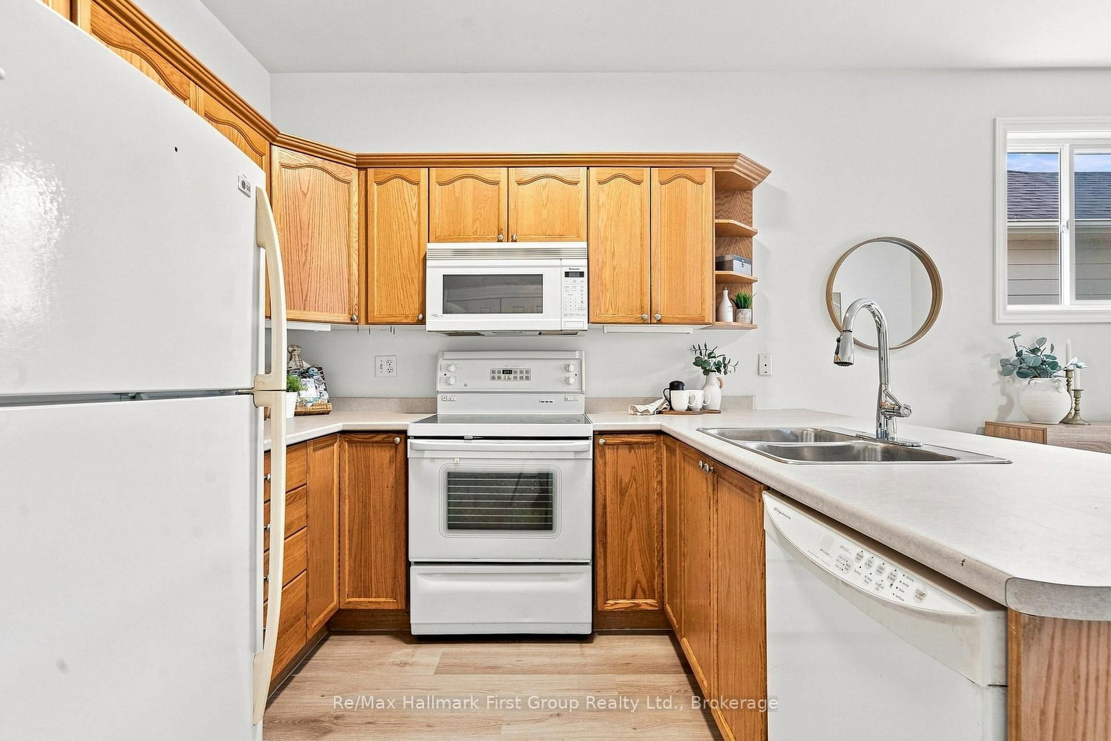 777 Prince of Wales Drive • Cobourg, ON photo 11