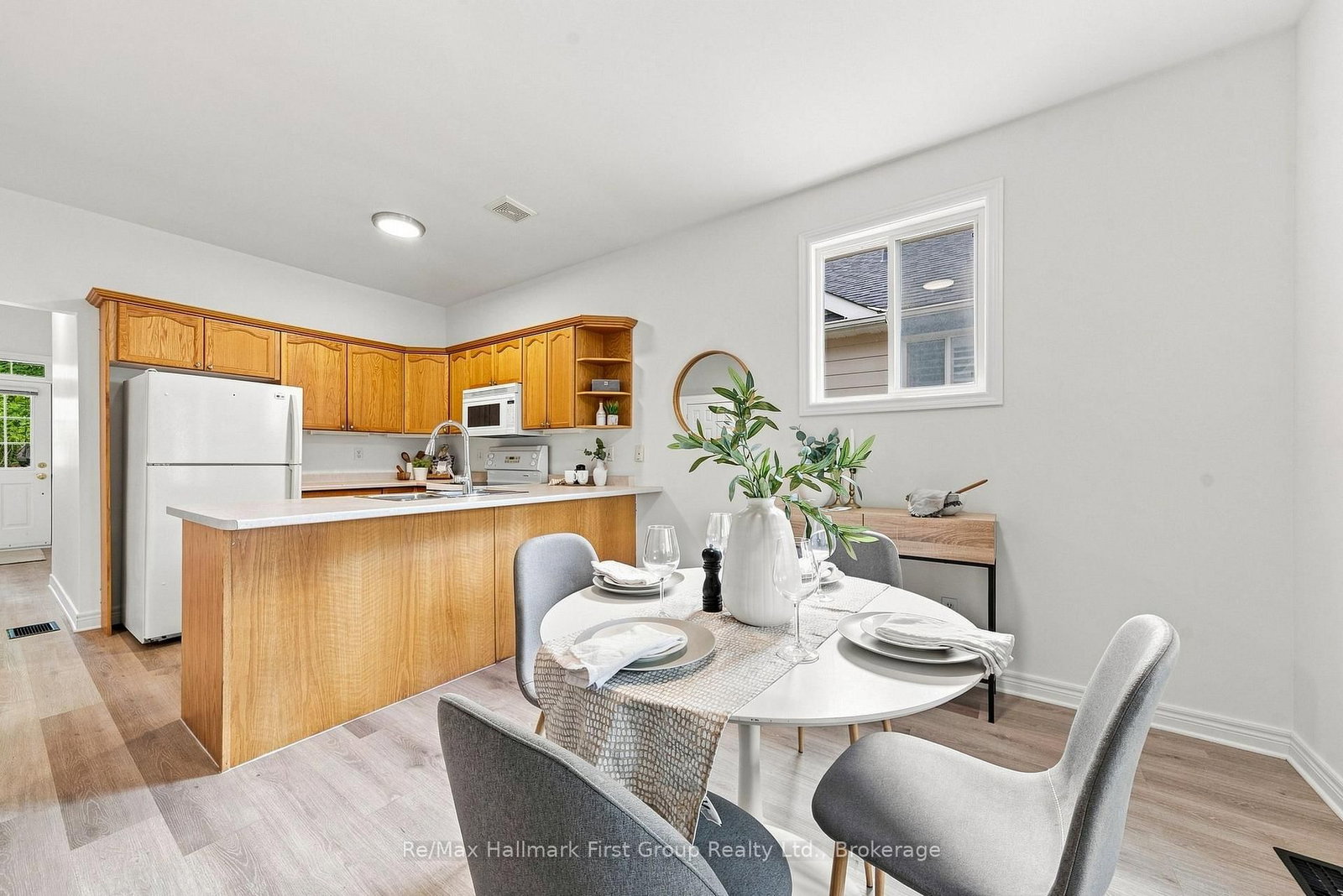 777 Prince of Wales Drive • Cobourg, ON photo 14