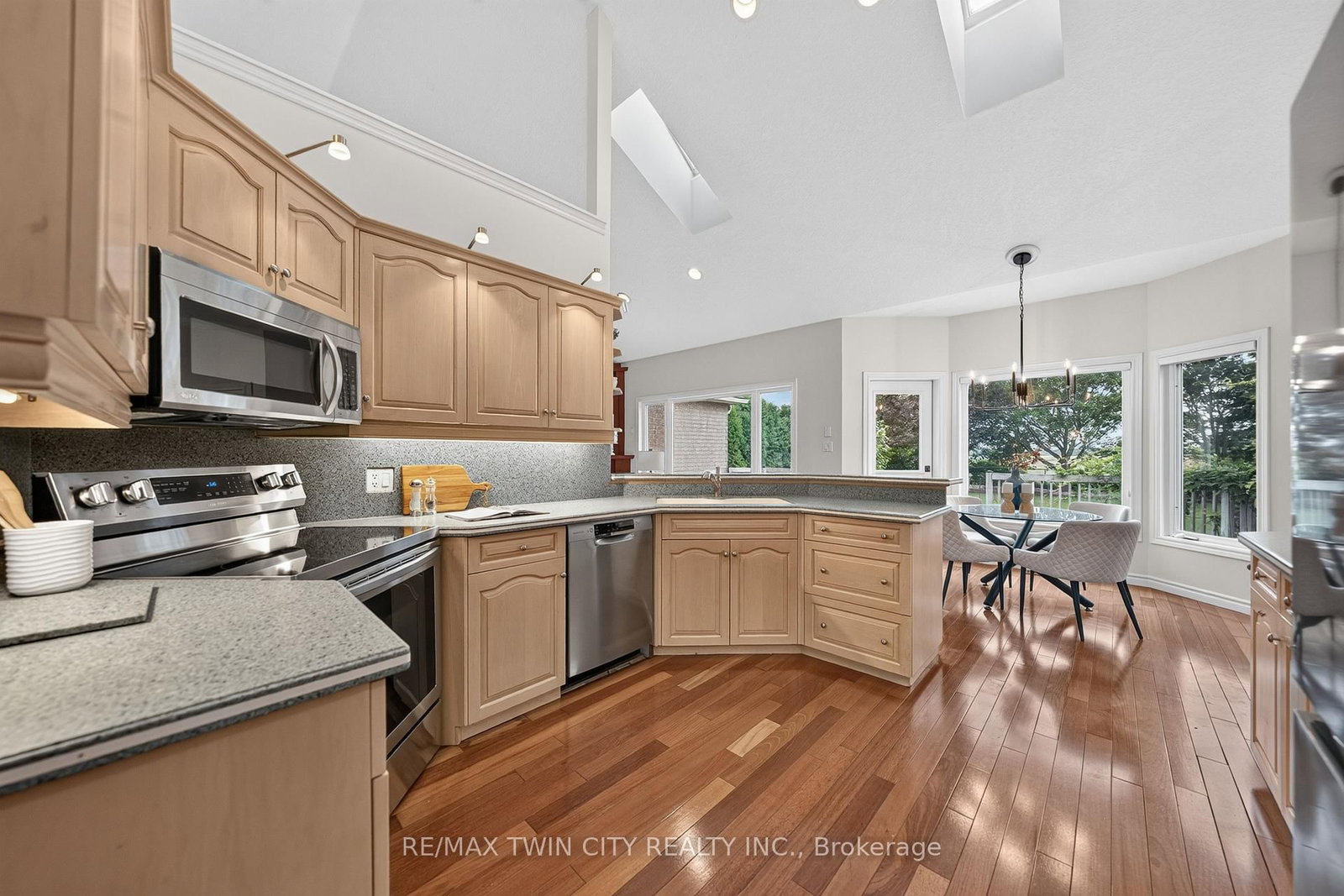 26 Weberlyn Crescent • Woolwich, ON photo 23