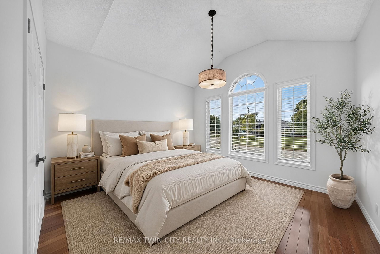 26 Weberlyn Crescent • Woolwich, ON photo 30