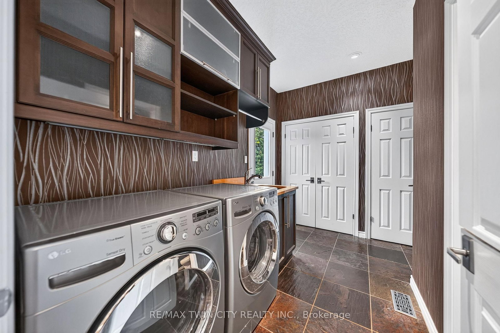 26 Weberlyn Crescent • Woolwich, ON photo 33