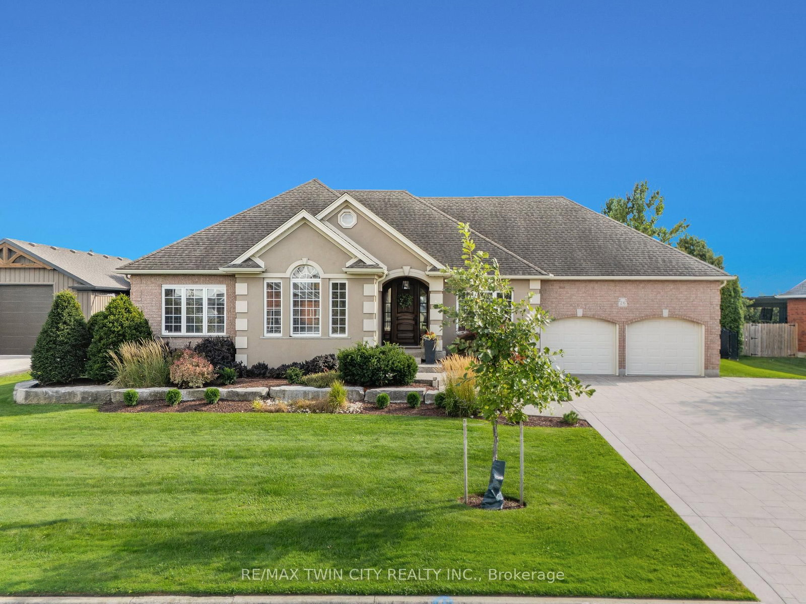 26 Weberlyn Crescent • Woolwich, ON photo 4