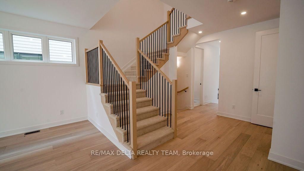 504 Tenor Rdge, Ottawa, view 15