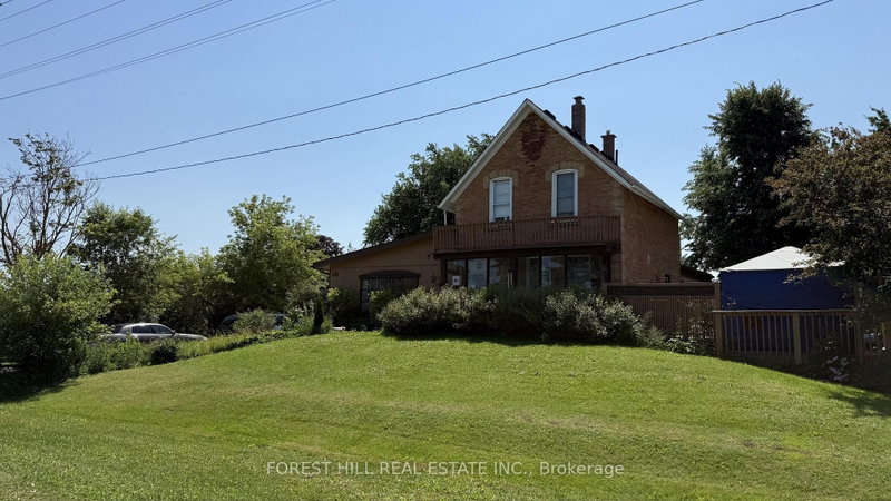 435 Main Street W