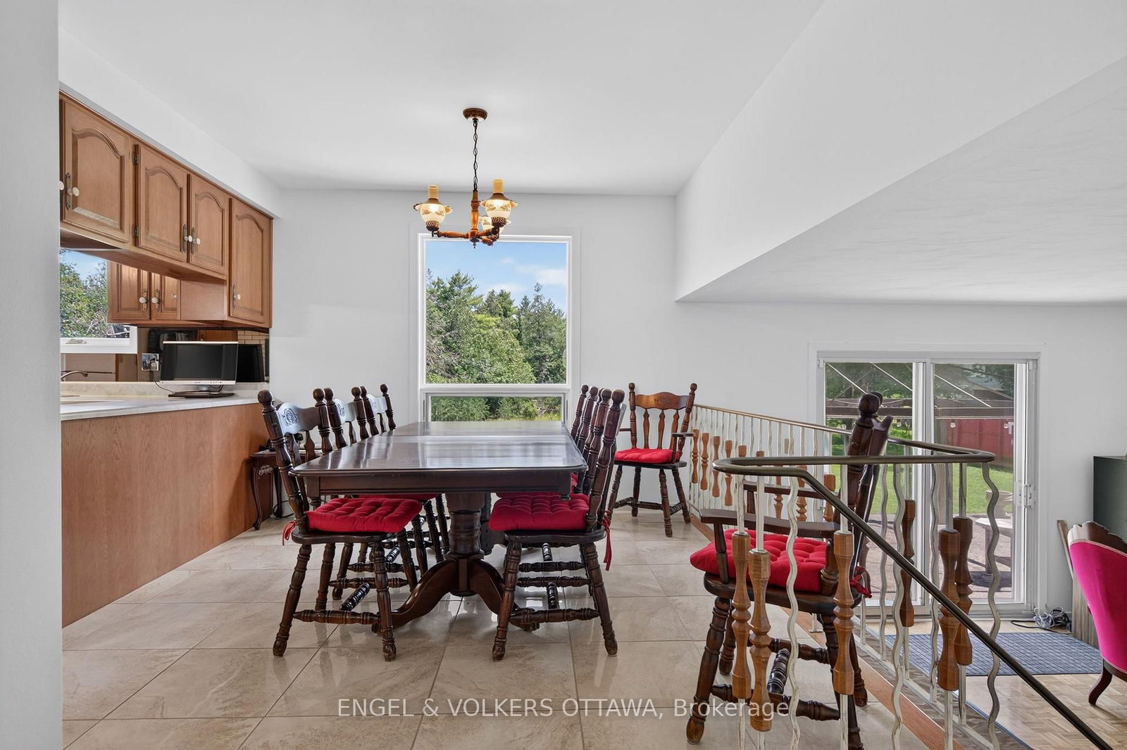 760 Kerwin Road • Ottawa, ON photo 14