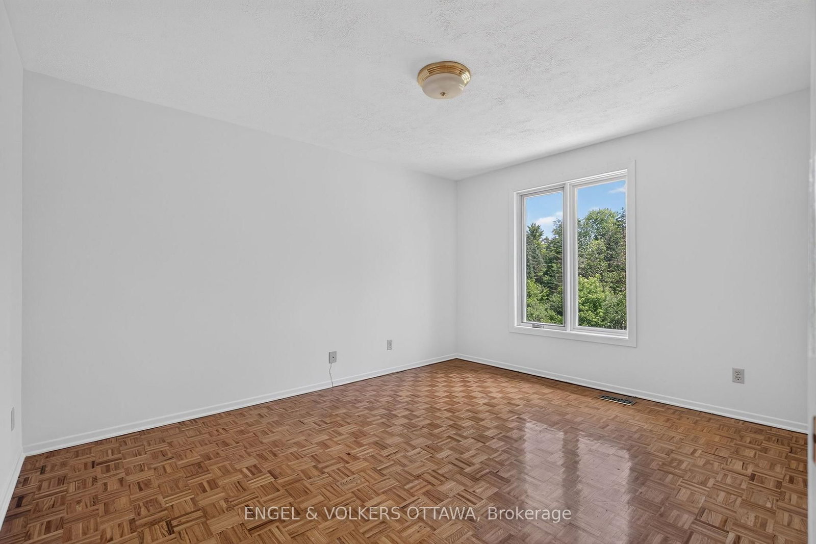 760 Kerwin Road • Ottawa, ON photo 22