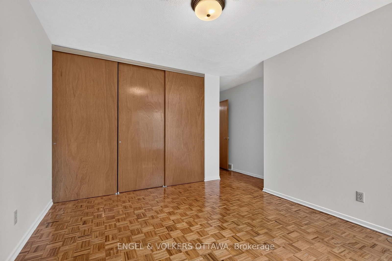 760 Kerwin Road • Ottawa, ON photo 27