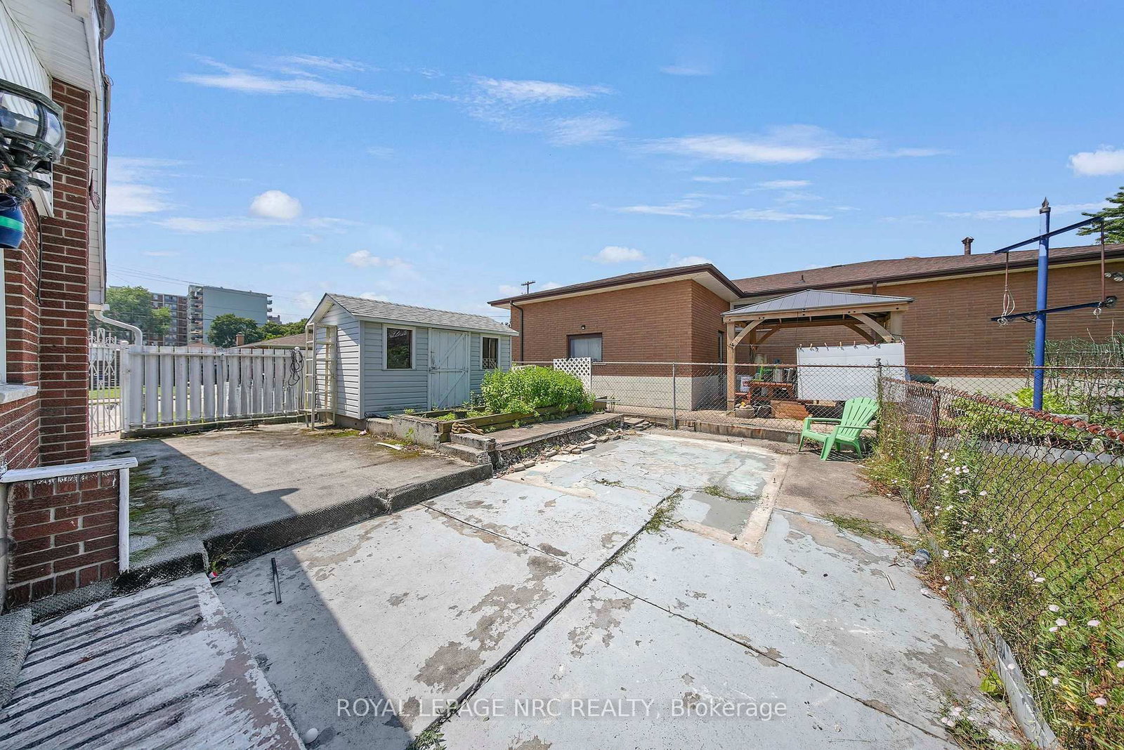 35 Eugene Street • Hamilton, ON photo 39