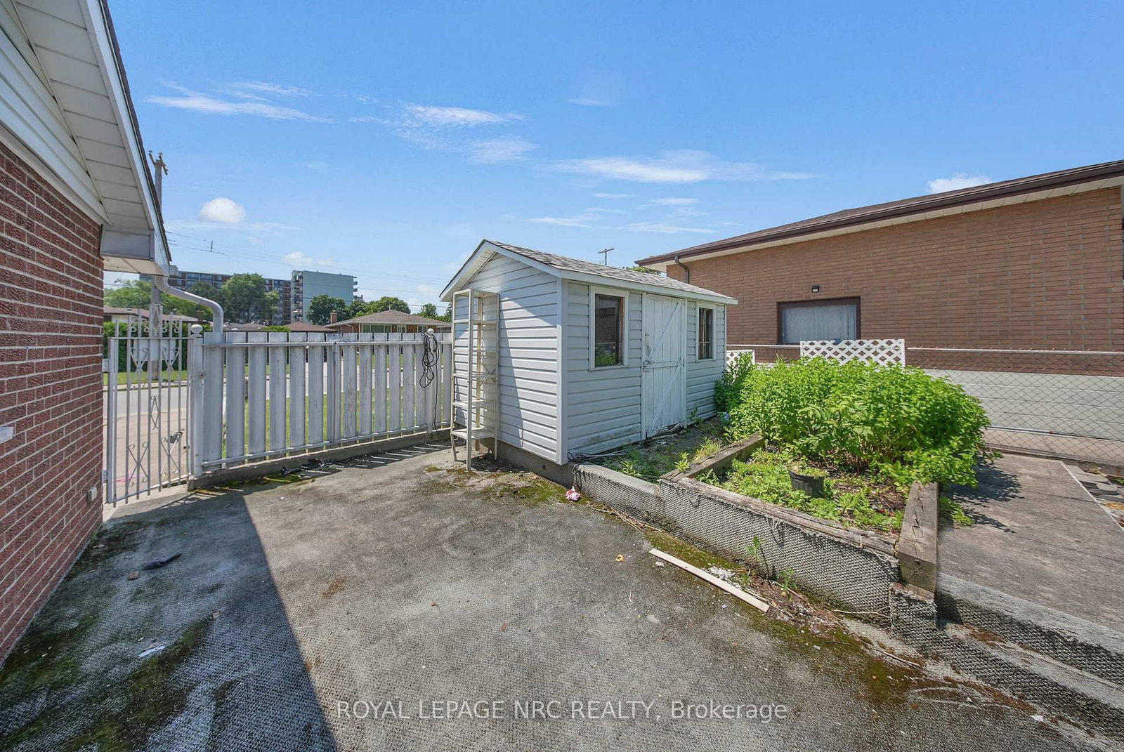 35 Eugene Street • Hamilton, ON photo 43