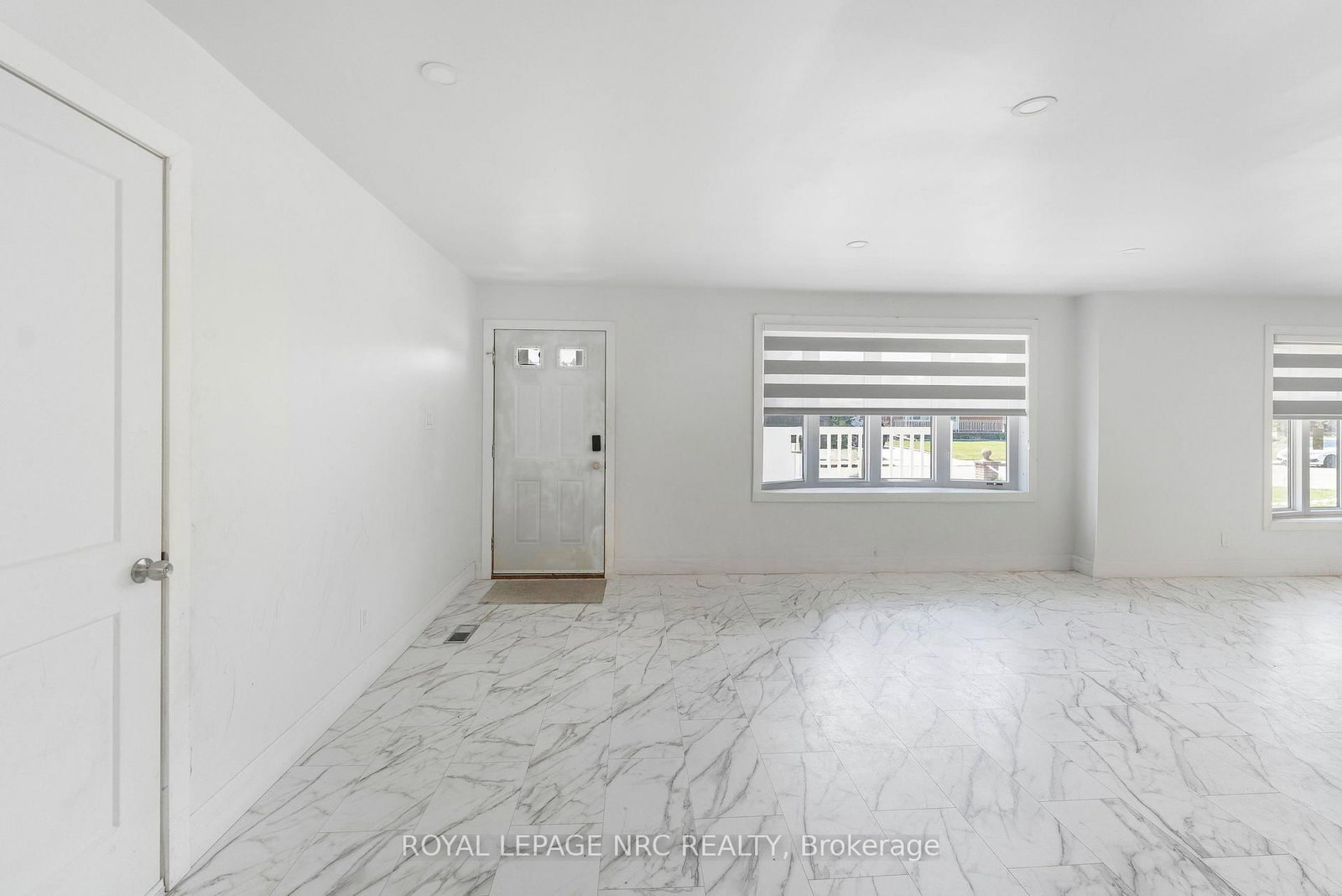 35 Eugene Street • Hamilton, ON photo 9