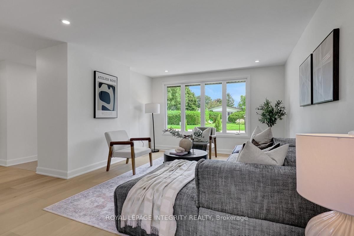 8 Brian Crescent • Ottawa, ON photo 13