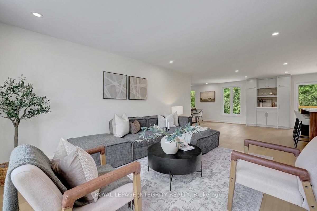8 Brian Crescent • Ottawa, ON photo 14